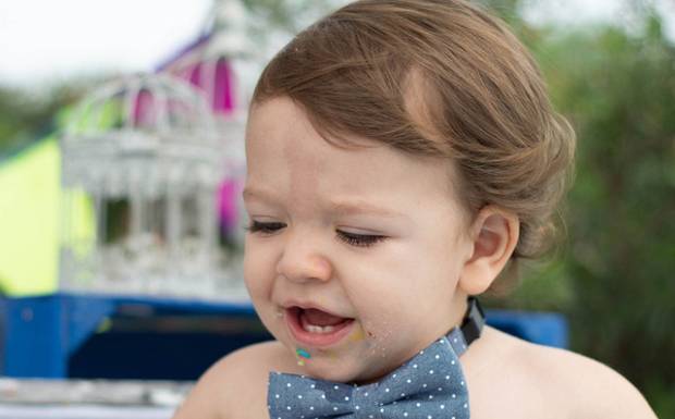 Smash cake: expectativa vs realidad en una sesión de fotos infantil
