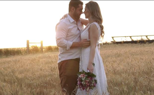 Filmagem de Casamento em Bauru/SP - SameDay Edit - Fabiola e Luciano -  Couple Films