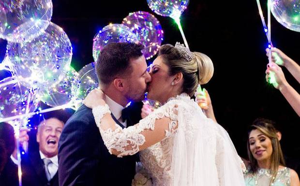 Filmagem de casamento em Itajú - Festa no Umuarama Clube de Bariri- Couple Films