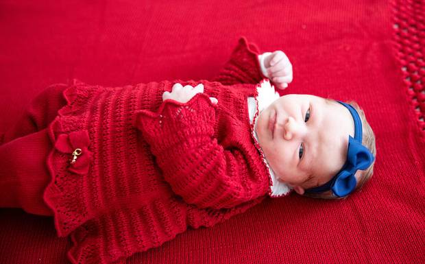 Visitando um recém-nascido.