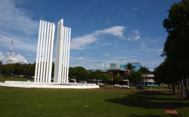 UFMS marca retorno das aulas presenciais para 11 de maio