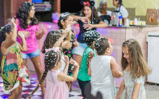 Aniversário: 7 razões para seu filho ter uma festa infantil