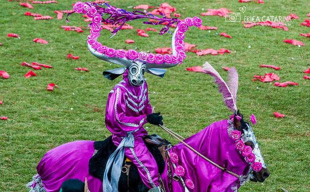 {Goiás} Cavalhadas em Pirenópolis