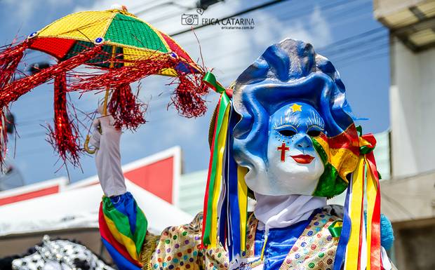 {Pernambuco} Papangus no Carnaval de Bezerros