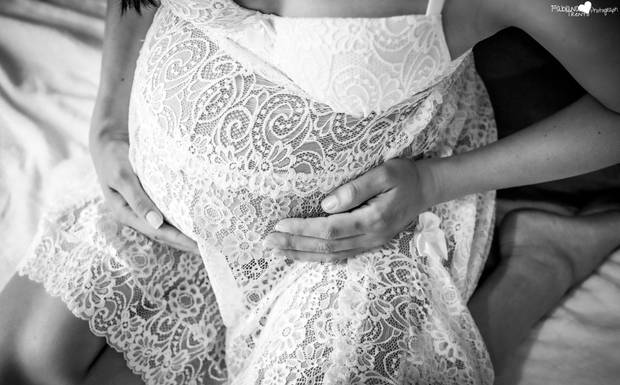 Diferente e super sensual o Ensaio de Gestantes no estilo Boudoir vem conquistando todas! 