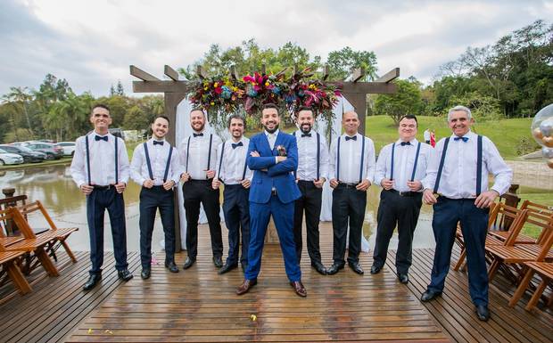 5 dicas para você acertar na escolha do traje dos padrinhos do seu casamento