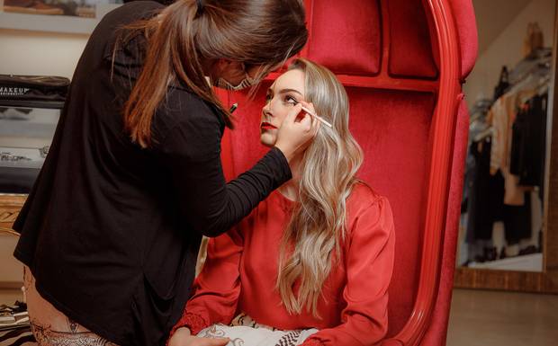 Motivos para investir em uma maquiagem para ensaio fotográfico