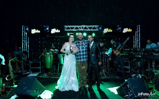 Banda Sonora Hits - Casamento de Carina e Victor.