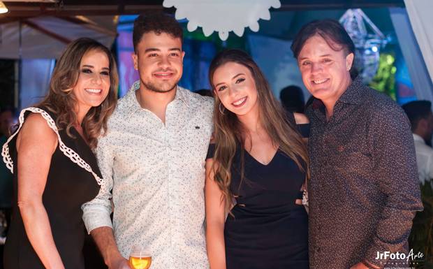 Decoração - Formatura de Gabriel e aniversário de Mariana.