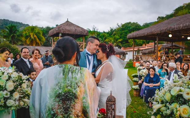 Dicas, vantagens e desvantagens de casar durante o dia