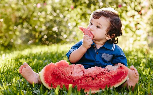 Você sabe o que o seu filho deve comer nos 2 primeiros anos?