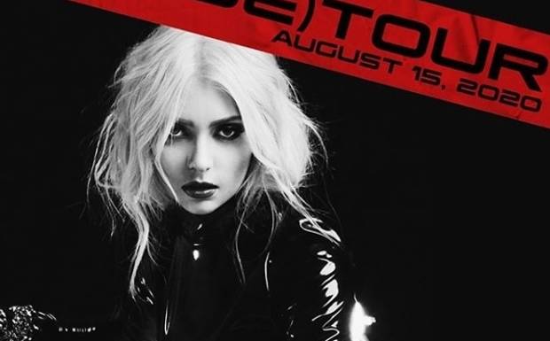 Taylor Momsen's performance for (DE)Tour