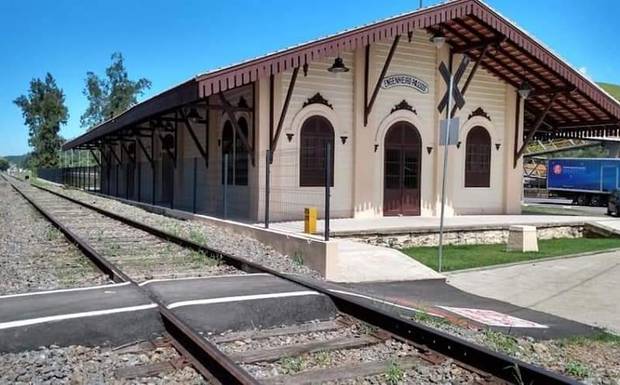 TREM EM ITAGUAÍ NOVAMENTE MAS COM FINS TURÍSTICOS