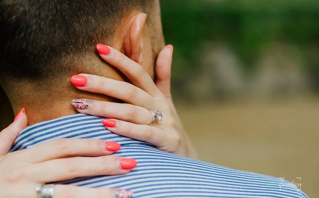 Será que ele vai fazer o pedido???