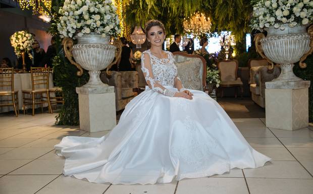 Significado das Cores do Vestido de Noiva