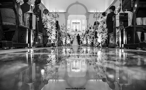 Quantos Convites de Casamento é Preciso Comprar?