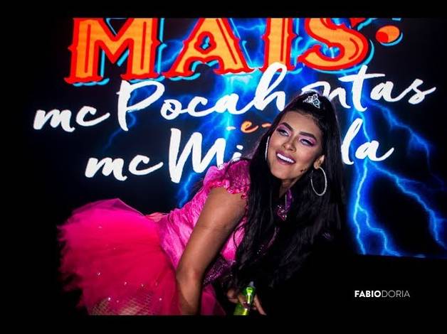 ANIVERSÁRIOS de Mc Pocahontas