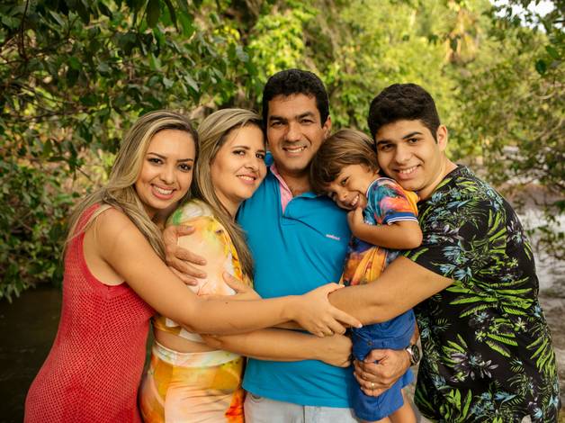 Família de Família da Thay