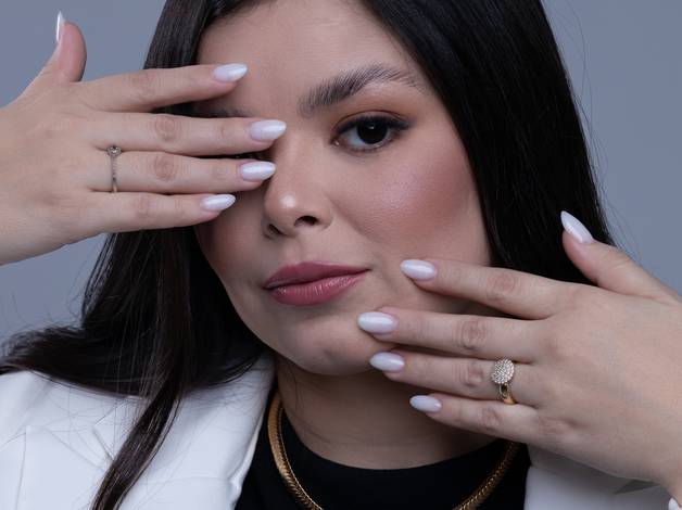 Corporativo de Ensaio de Negócios - Yasmin