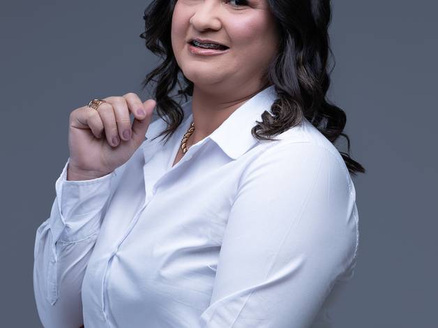 Corporativo de Ensaio Corporativo - Naiana