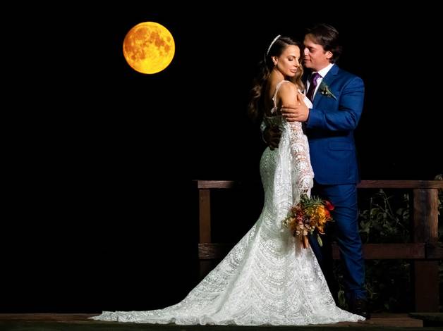 Casamento de Casamento Francieli e Fábio | Bali Bistro, Praia do Estaleirinho em Balneário Camboriú