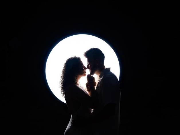 Ensaio Casal - Pré-wedding de Pre wedding em Balneário Camboriú: Ensaio na Praia de Taquarinhas – SC