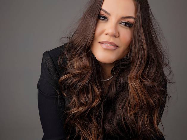 BRAND UP | RETRATOS CORPORATIVOS de Marcela Pessoa