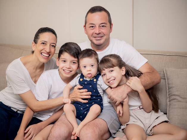 FAMÍLIA de Lígia, Felipe, Henrique, Beatriz e Eduardo