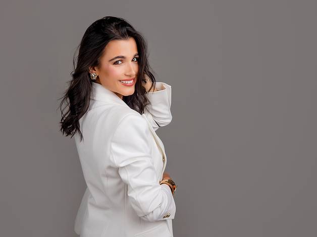 BRAND UP | RETRATOS CORPORATIVOS de Thalyta