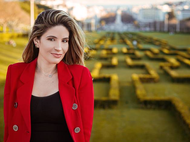 Single de Mirella Benevides