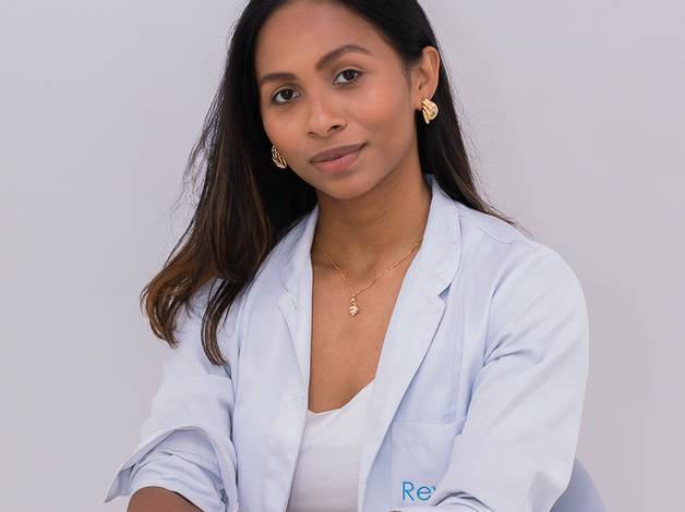 Corporativo de Ensaio Corporativo Karoline Dantas