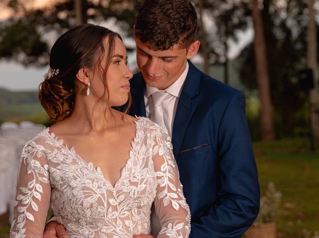 Casamento de Paola e Neto