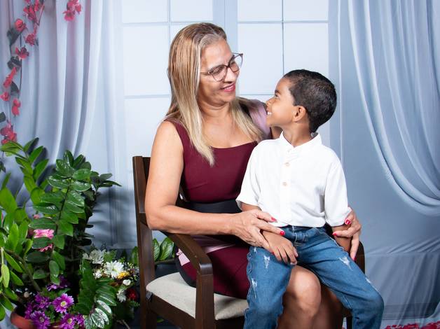 Ensaio Estúdio de DIA DAS MÃES - LU & LU