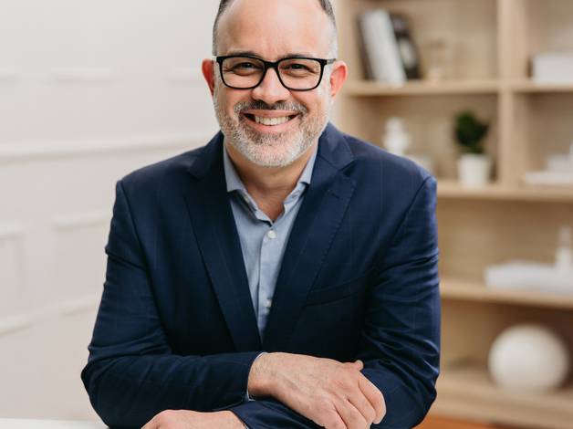 Portrait de Dr. Tiago Neiva