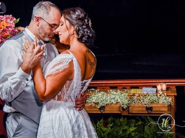 Casamento de Aline & Ederson uma história apaixonante