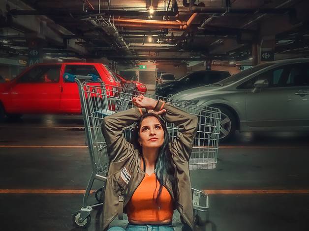 15 Anos de Julia Vargas- Color on the street