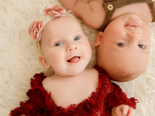 ACOMPANHAMENTO BEBÊ de Ensaio gêmeos - 3 meses Grégory e Polyana