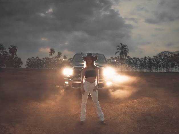 Ensaio Feminino de Júlia Espinosa