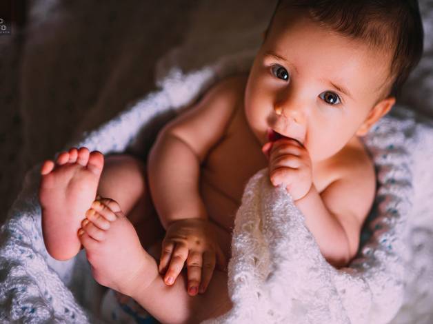 Infantil de 4 meses do Liam