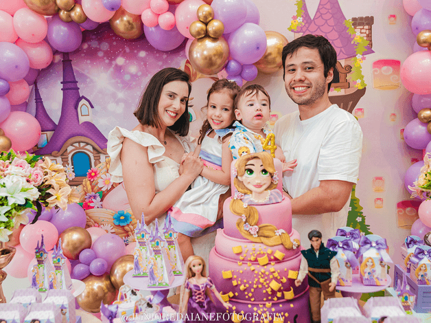 FESTA INFANTIL de Carolina 4 anos / Rapunzel /Buffet Mario Santos