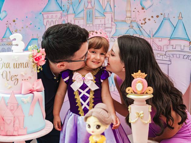 FESTA INFANTIL de Gabriela 3 anos / Rapunzel / Ilha do Tesouro