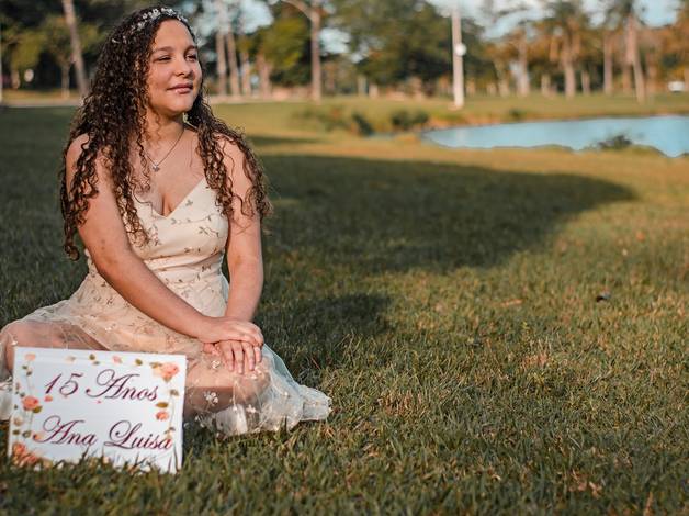 Ensaio 15 anos  de Ana luisa
