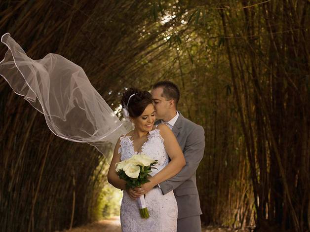 CASAMENTOS de Casamento Gabi e Giovanni - Sete Lagoas - MG