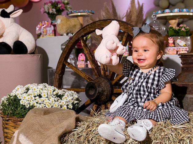 ANIVERSÁRIO de LAURA 1 ANO