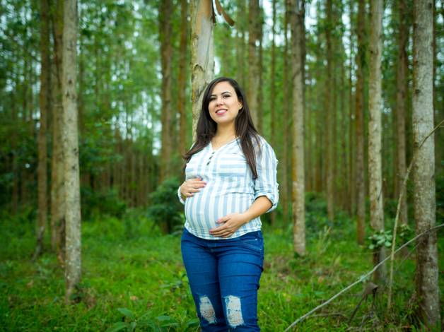 GESTANTE de LAURA FLAUSINO