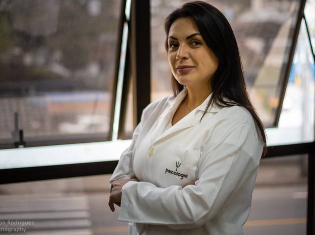 Fotos Profissionais de Juliana - Psicologa. 