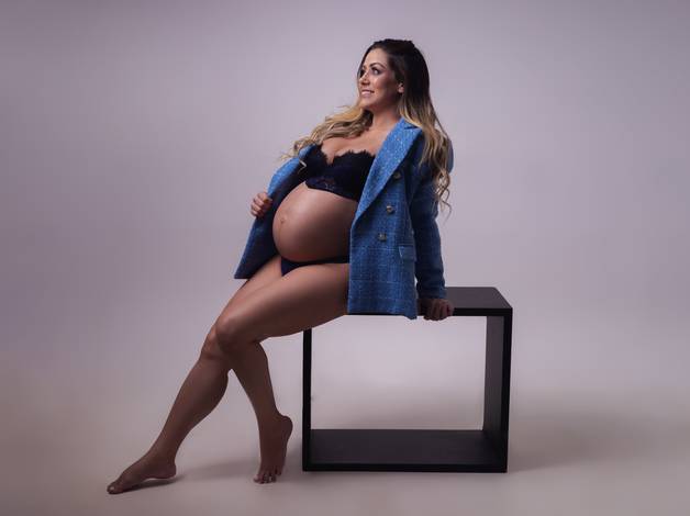 Gestante Estúdio de ENSAIO GESTANTE COM MAMÃE EVELYN