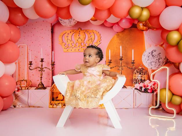 SMASH THE CAKE de PRINCESA HELENA E A MAGIA DE  UM ANO DE VIDA 👑