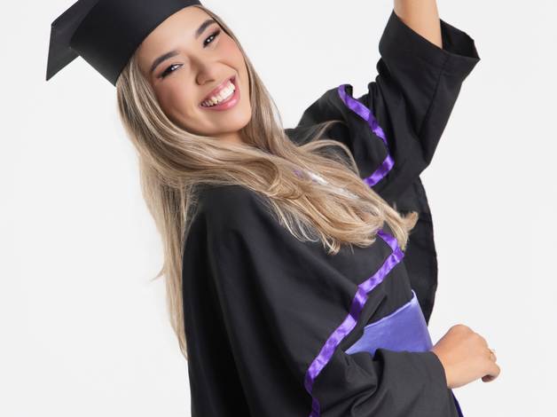 FORMATURA de A FORMATURA É O FIM DE UM CAPÍTULO E O INÍCIO DE MUITOS SONHOS.
