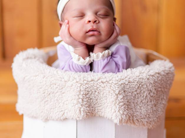 Newborn de PEQUENA NO TAMANHO,  GIGANTE NO AMOR. 